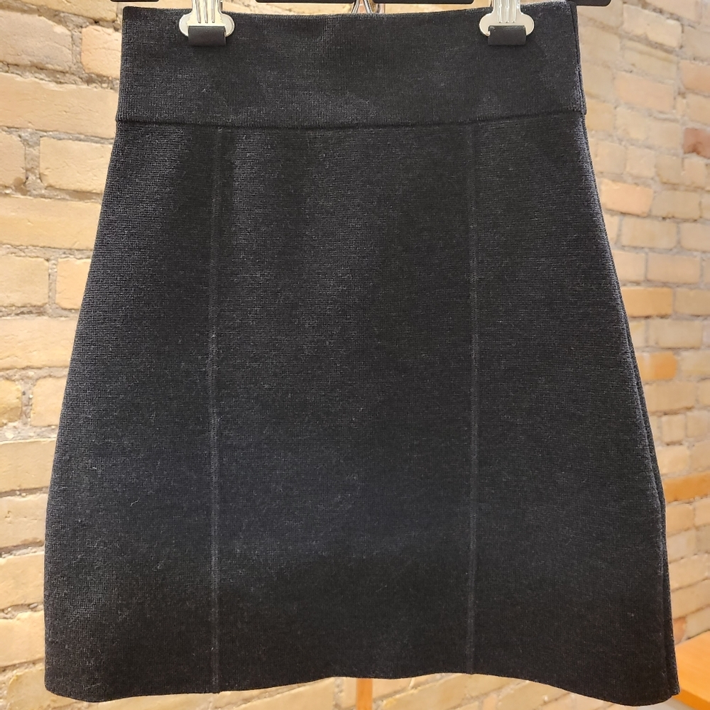 Theory wool knit mini skirt, size S, dark grey